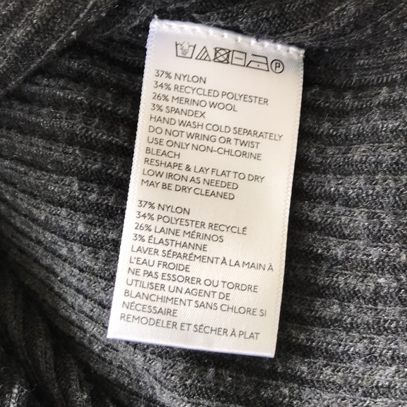 ETT:TWA by Anthropologie long sleeve grey ribbed tunic - Picture 9 of 9